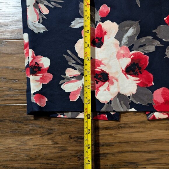 RW&CO pencil skirt navy red floral size 0 - Picture 8 of 15